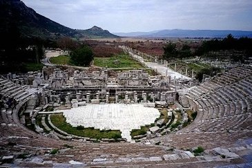 Estádio em Efésios